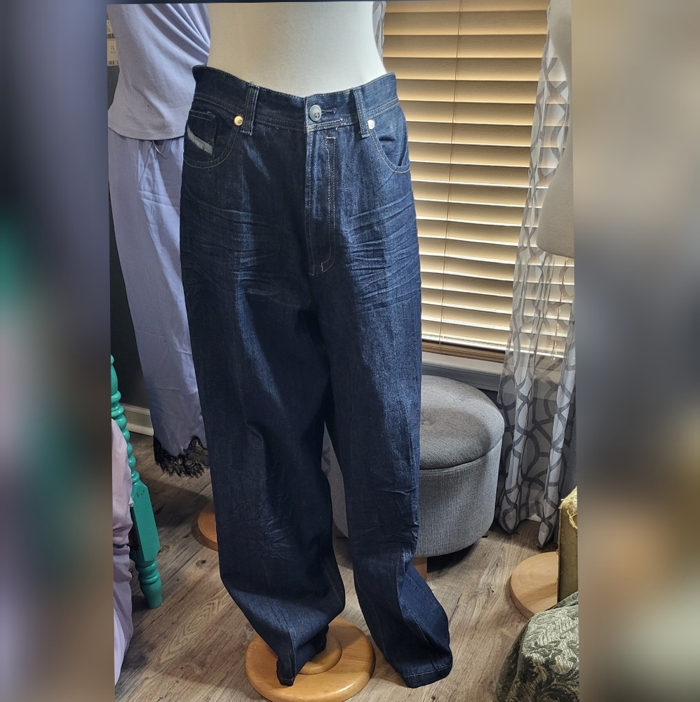 Y2K Timeless and Chic Brooklyn Xpress Jeans